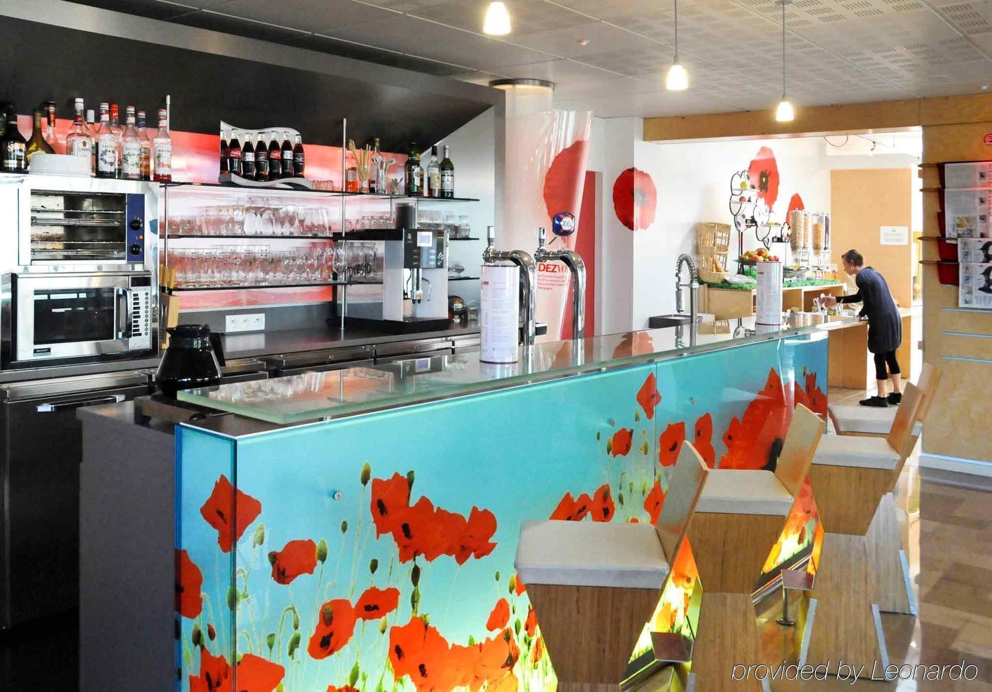 ホテル Ibis Saint Brieuc イフィニアック エクステリア 写真